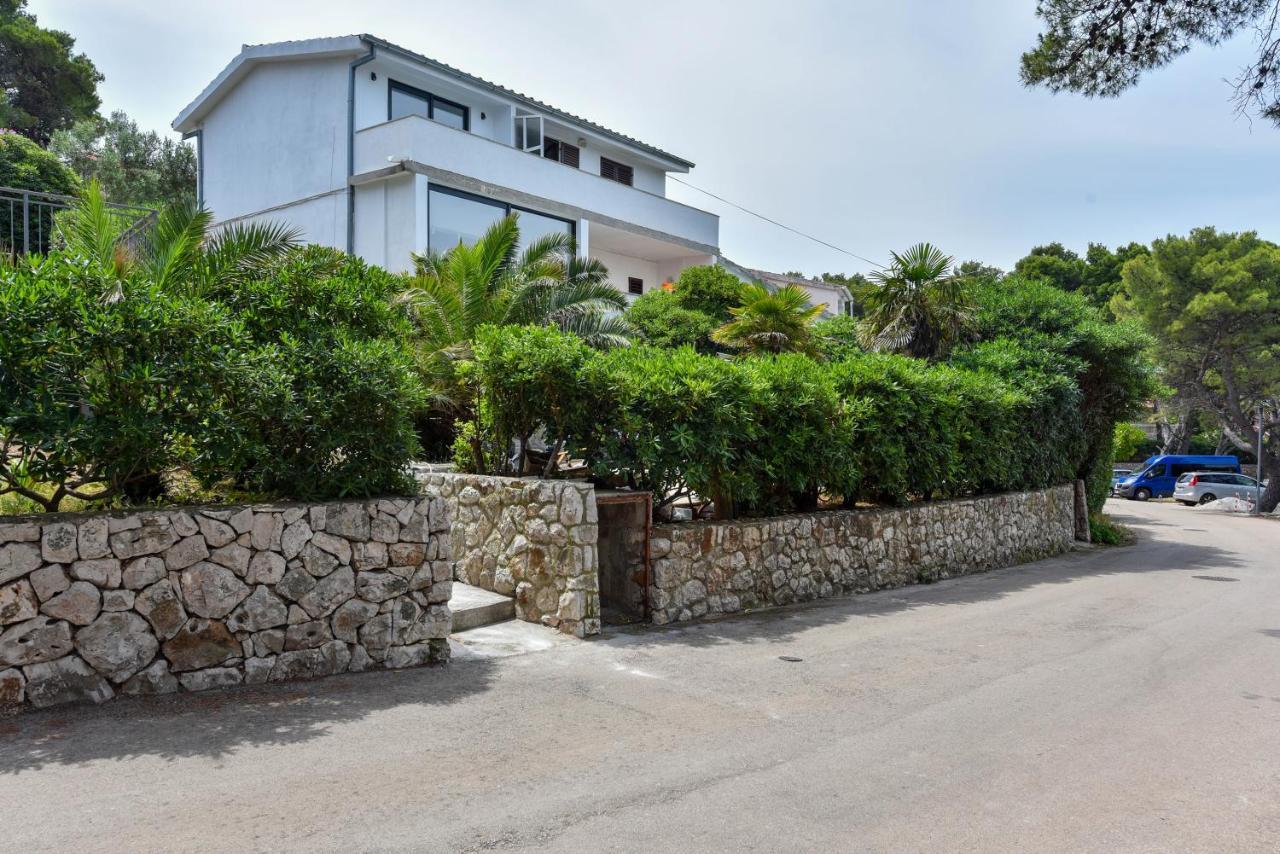 Lazaneo Seafront Apartments, Hvar *