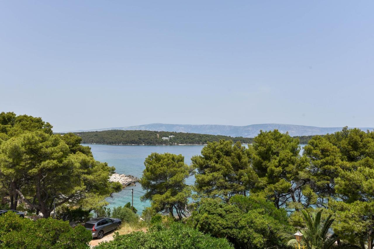 Apartment Lazaneo Seafront Apartments, Hvar *