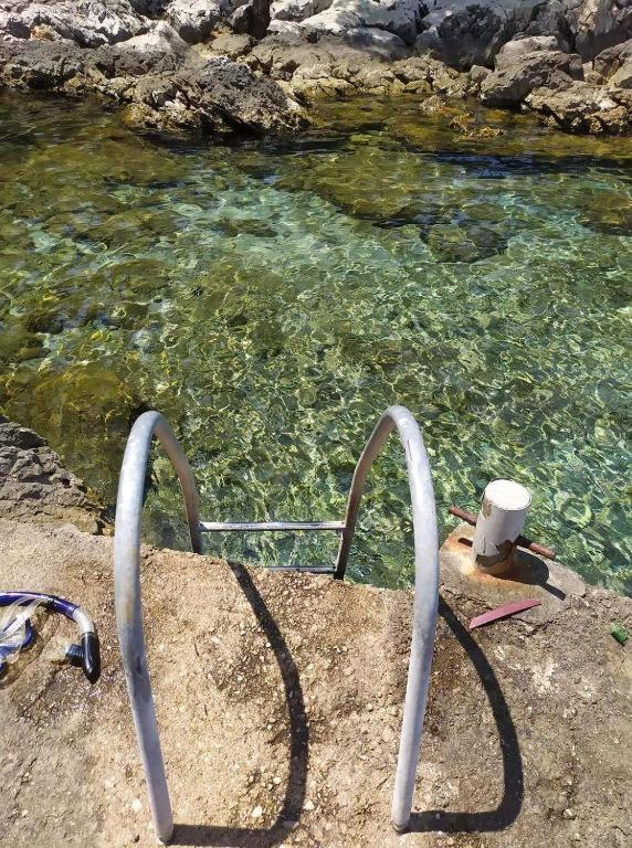 Lazaneo Seafront Apartments, Hvar *